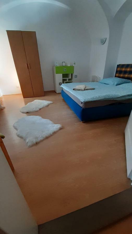 كَشّا Big Modern Doubleroom Near Cathedral المظهر الخارجي الصورة